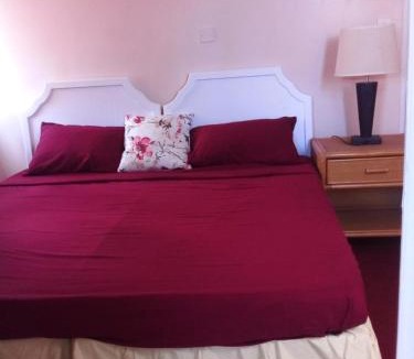 Oistins Apartment | Holiday Suite