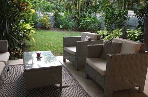 Porters House | Holiday Villa, 30 Porter’s Gate- Stylish 3 bedroom townhouse with community pool