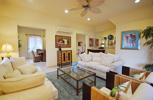 Marine Gardens House | House ∙ 5 bedrooms ∙ 10 guests