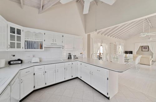 Holder's Hill Villa | Hullabaloo