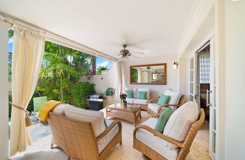 Mullins Villa | Humming Bird | Beach View - Located in Beautiful Mullins Bay with Private Pool
