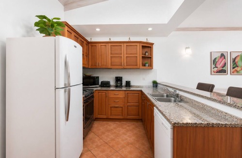 Merlin Bay Apartment | Idyllic Penthouse with 2 Private Terraces & Beach Club Access, Sugar Hill Resort