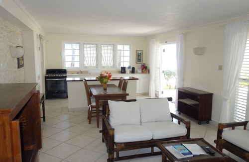 Silver Sands Apartment | Inchcape Seaside Villas 1 bedroom De Luxe Apartment A
