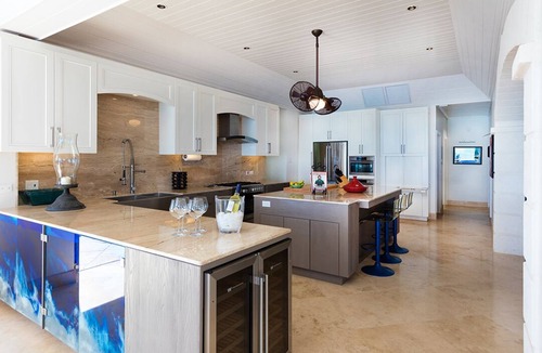 Maxwell Villa | Infinity Escape with sea view beach access