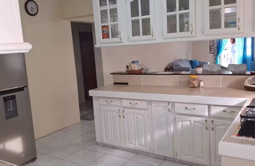 Douglas House | Islandlife Rentals: St. Peter home away from homenn