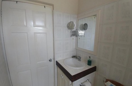 Oistins Apartment | JersonApartments