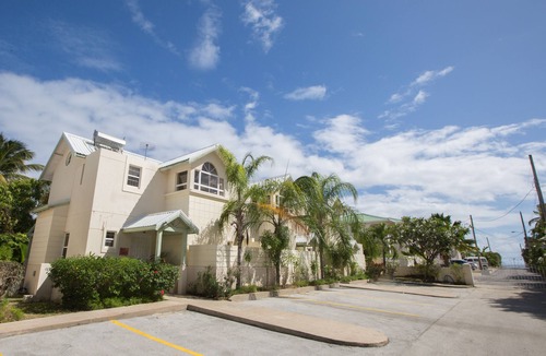 Enterprise House | King Bed Fast Wi-fi Free Parking Seriento Oistins