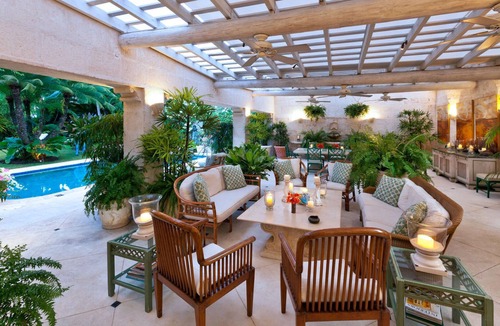 Little Battaleys House | Leamington House Luxury house