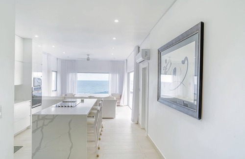 Ocean City Villa | Lilypad Luxurious Cliffside Villa With Stunning Sea Views