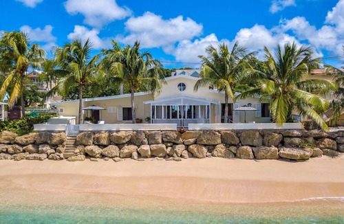 Clinketts Villa | Little Good Harbour House