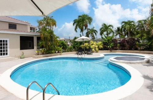 Dover Villa | Luxe Retreat With Private Pool - The June
