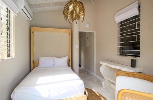 Dover Villa | Luxe Retreat With Private Pool - The June