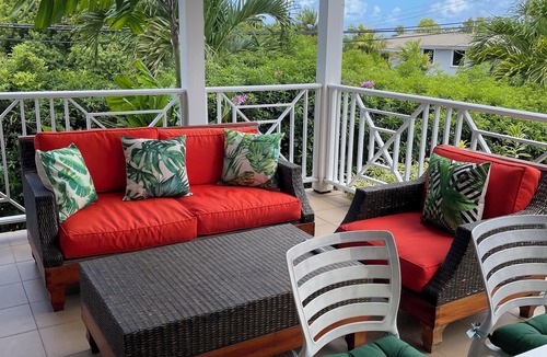 Weston Apartment | Luxury 3 Bed Apartment within Lantana Resort with Direct Pool Access