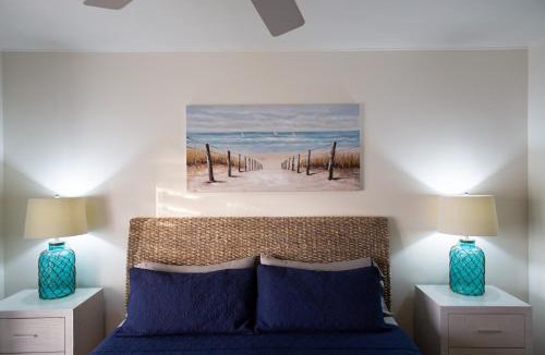 Halcyon Heights Villa | Luxury 3-Bed Villa St James near Beach & Gym