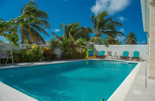 Belair Villa | Luxury 3 bedroom, 3 bathroom villa with pool and hot tub .