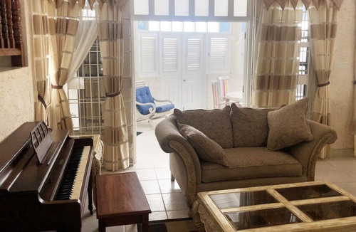 Paynes Bay Villa | Luxury 5 Bed Villa with Pool , West Coast Barbados