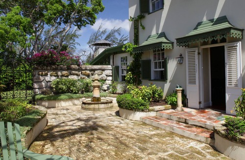 West Coast House | Luxury Plantation House