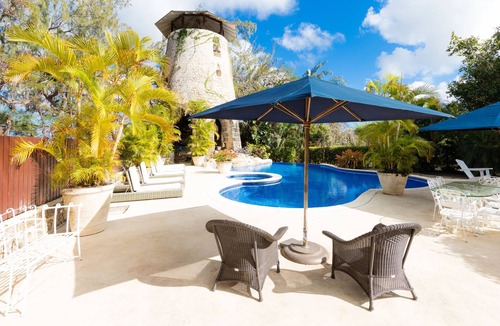 West Coast House | Luxury Plantation House