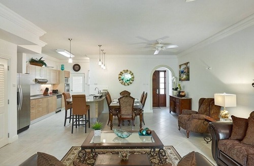 Sandy Lane House | Luxury Townhome in Sandy Lane Neighborhood by BSL Rentals