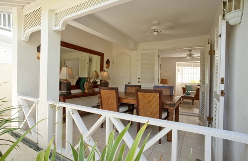 Porters House | Luxury townhouse only 10 minutes from the beach!