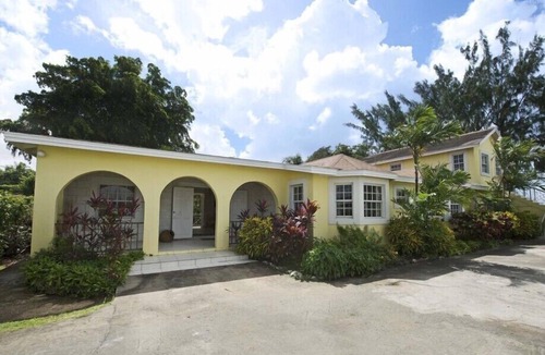 Brighton Apartment | Luxury, Tropical, Beachfront Living