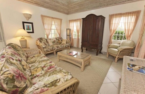 Brighton Apartment | Luxury, Tropical, Beachfront Living