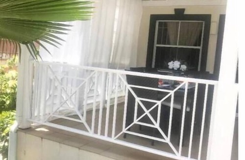 Weston Condo | Luxury Two Bedroom Condo with Pool