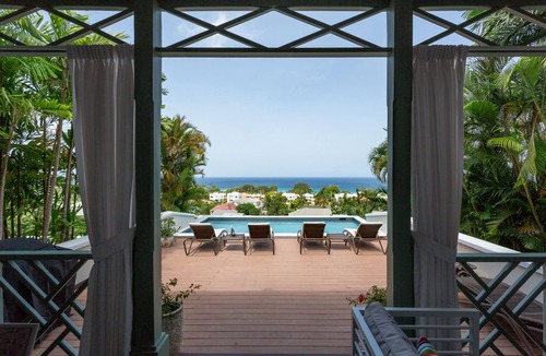 Mount Standfast Villa | Magnificent 4 Bedroom Villa overlooking the beach at Alleynes Bay, St. Jamesn