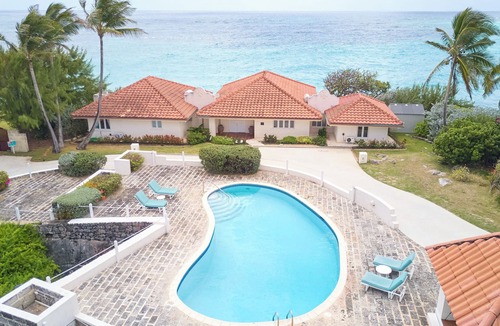 Long Bay Villa | Maltese Falcon - by Zenbreak