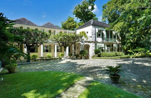 Weston Villa | Mango Bay