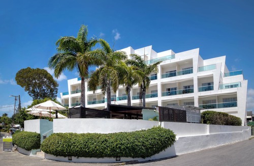 Blue Waters Hotel | Marina Haven in Barbados! Three Relaxing Suites, Free Breakfast, Outdoor Pool!