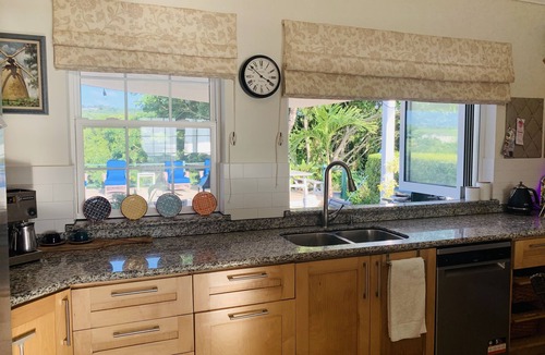 Gibbes Villa | Mariposa House~A piece of paradise with sea views