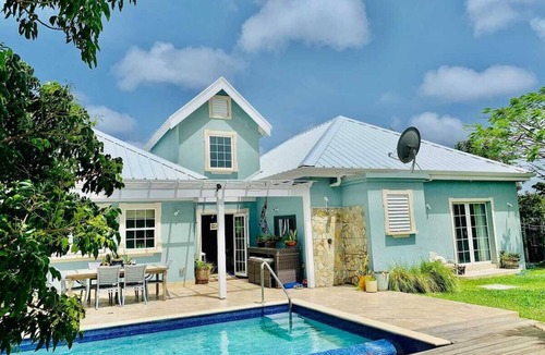 Gibbes Villa | Mariposa House~A piece of paradise with sea views