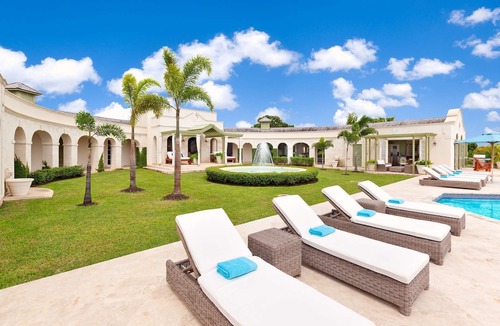 Weston Villa | Marsh Mellow Luxury villa