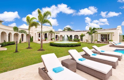 Weston Villa | Marsh Mellow Luxury villa