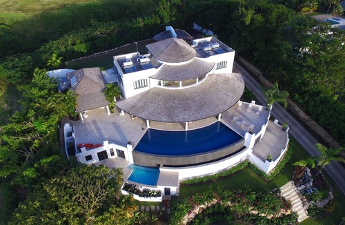 Lancaster Villa | Martello House in St James by Personal Villas - Stunning Modern Luxury Villa