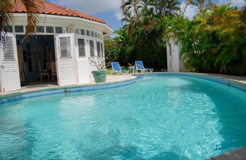 Holder's Hill Villa | Marzalea