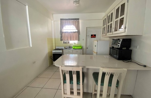Worthing Apartment | Melrose Beach Apartments