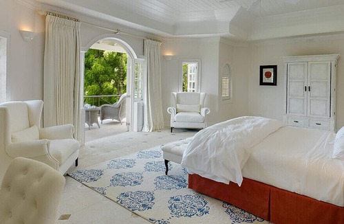 Deanes Villa | Meticulously Designed 7-Bedroom Property