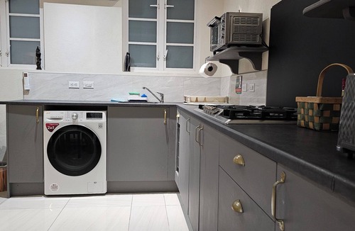 Oistins House | Modern 2 bedroom apartment. 10 minute walking distance from the beach.