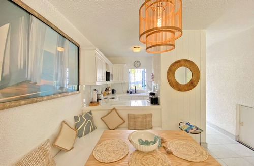 Rendezvous Apartment | Modern Apartment near Rockley Beach with Golf, Tennis, Pools & Onsite Restaurant