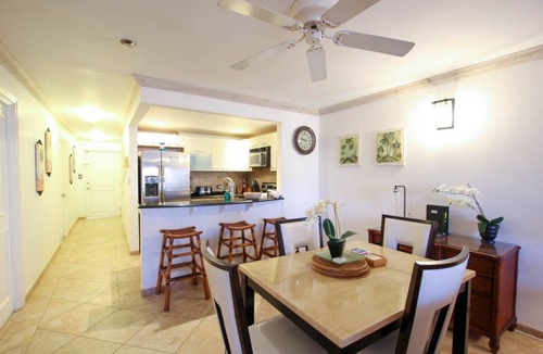 St. Lawrence Gap Apartment | Modern Apt by Beach in The Gap - Terraces 402