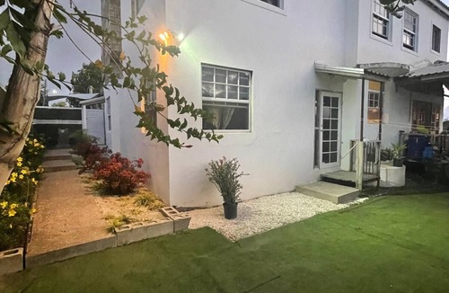 Haggatt Hall Apartment | Modern Studio for Holidays & Extended Stays Near Ross University & US Embassy