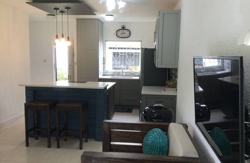 Bridgetown Condo | Moonshine 316 Rockley Golf Club