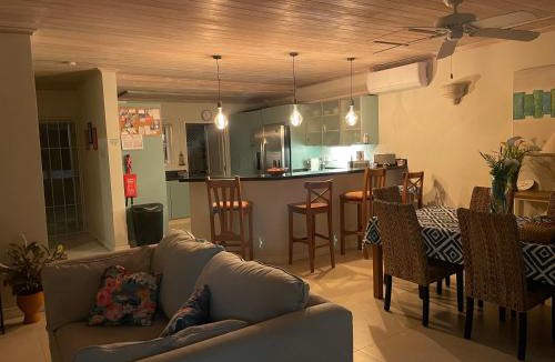 Porters House | Nanpa, Luxury Family Three Bed Villa, St James West coast, Private pool
