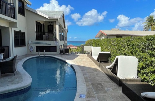 Fitts Village Apartment | Nestled in the heart of Fitts Village, Zinnia becons with the promise of a costa