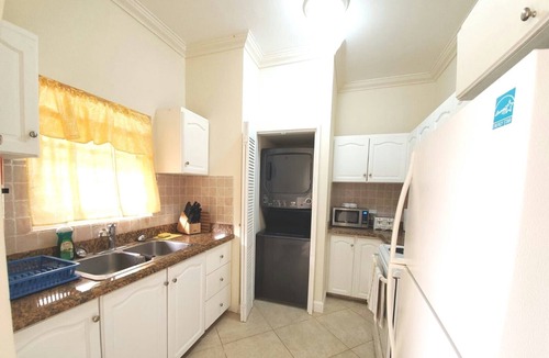 Fitts Village House | NEW-2-Bed Townhouse, opposite West Coast Beach