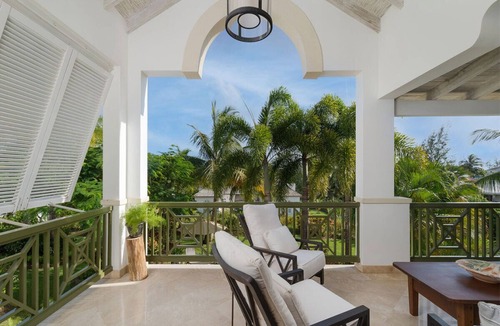 Merlin Bay House | New and Modern Villa with Private Poool - Sugar Cane Ridge 3