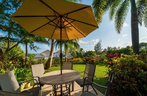 Merlin Bay House | New and Modern Villa with Private Poool - Sugar Cane Ridge 3