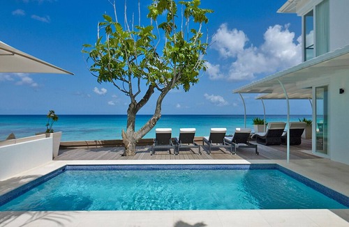 Fitts Village House | New Breathtaking Beach-Front Property